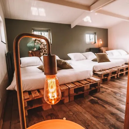 Crash'nstay - 't Silo Tatil Evi *